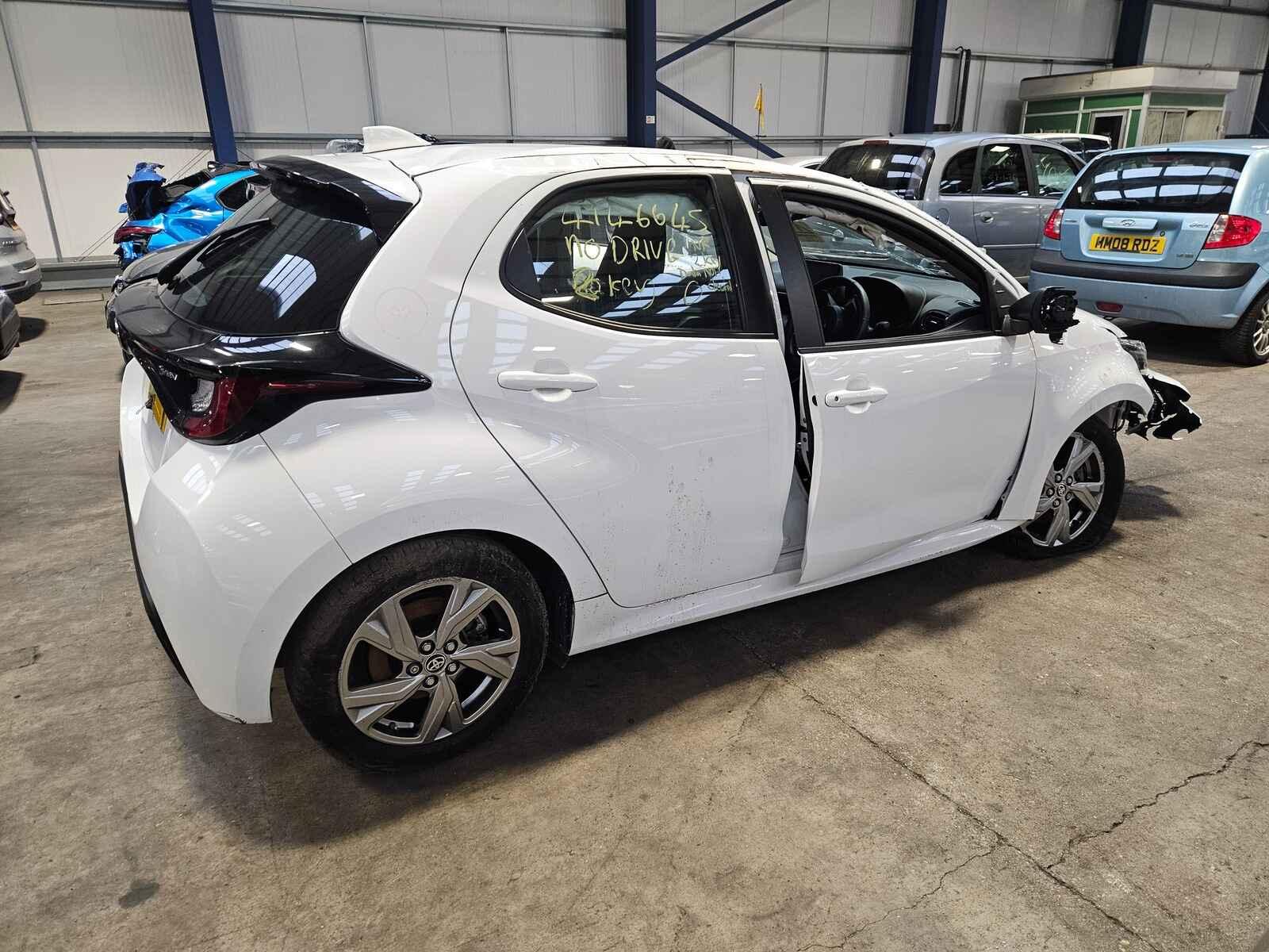 Toyota Yaris 2024 5 Door Hatchback Breaking View Auto part Toyota Yaris 2024 5 Door Hatchback Breaking
