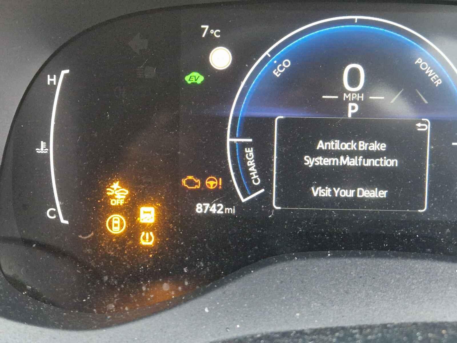 Toyota Yaris 2024 5 Door Hatchback Breaking View Auto part Toyota Yaris 2024 5 Door Hatchback Breaking