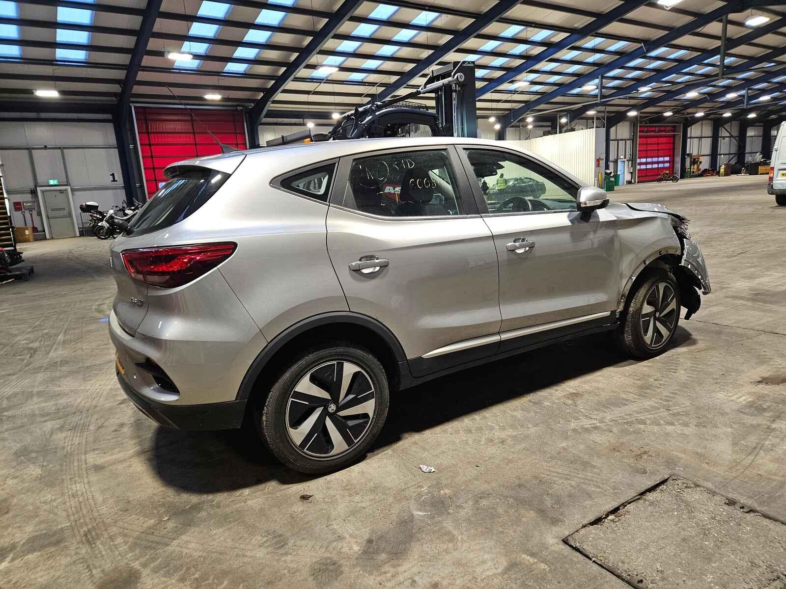 Mg Zs 2023 5 Door Hatchback Breaking View Auto part Mg Zs 2023 5 Door Hatchback Breaking