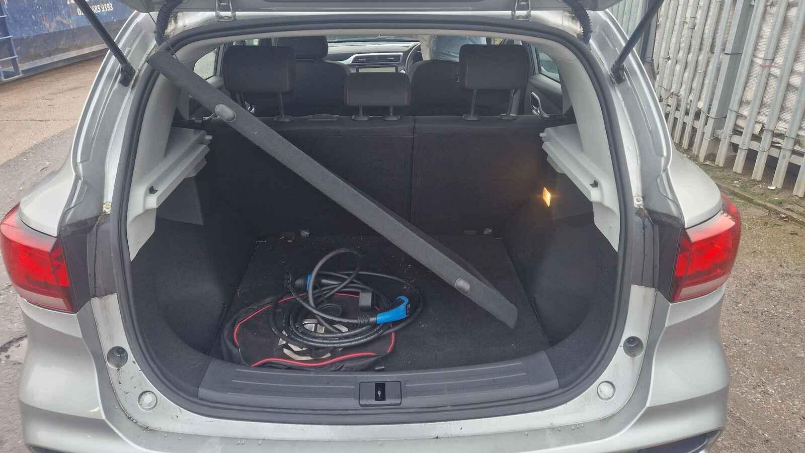 Mg Zs 2023 5 Door Hatchback Breaking View Auto part Mg Zs 2023 5 Door Hatchback Breaking