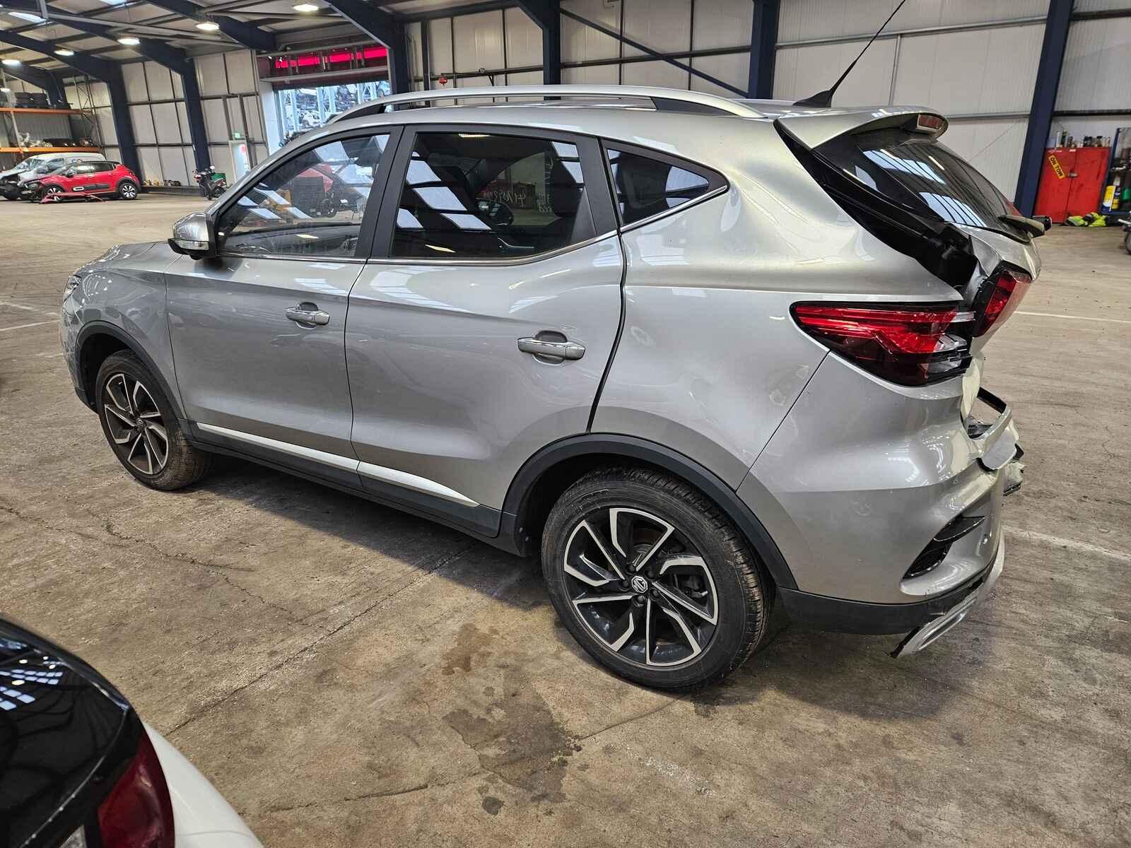 Mg Zs 2023 5 Door Hatchback Breaking View Auto part Mg Zs 2023 5 Door Hatchback Breaking
