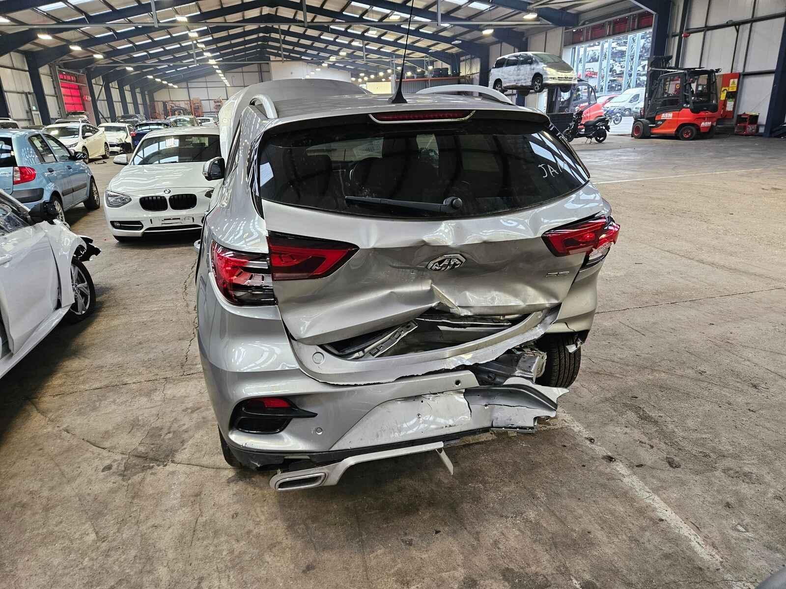 Mg Zs 2023 5 Door Hatchback Breaking View Auto part Mg Zs 2023 5 Door Hatchback Breaking