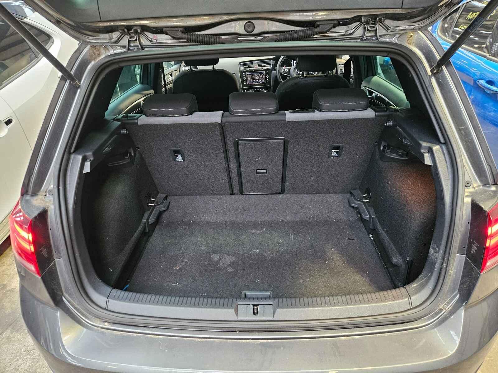 Volkswagen Golf 2019 5 Door Hatchback Breaking View Auto part Volkswagen Golf 2019 5 Door Hatchback Breaking