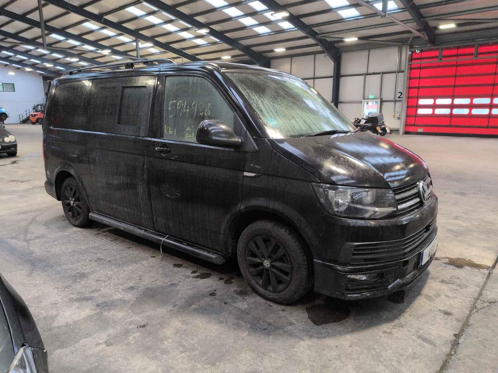 Image for a Volkswagen Transporter 2018 Unknown Van Breaking