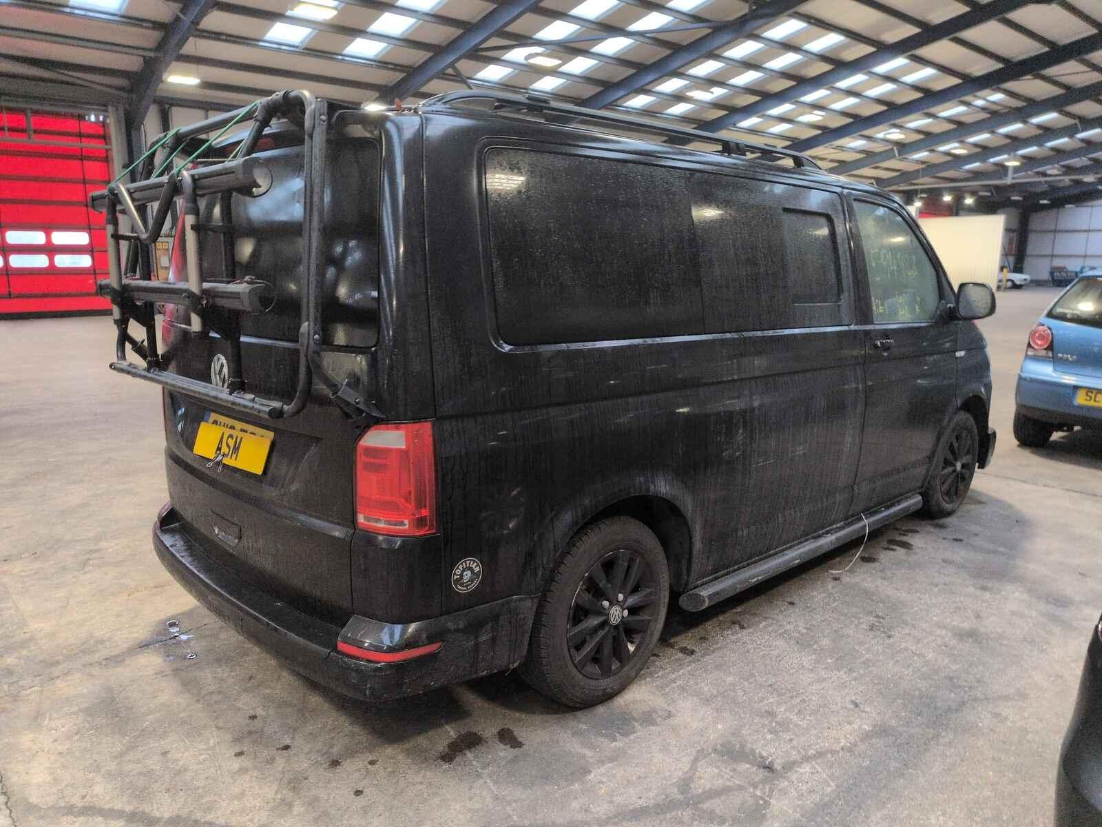 Volkswagen Transporter 2018 Unknown Van Breaking View Auto part Volkswagen Transporter 2018 Unknown Van Breaking