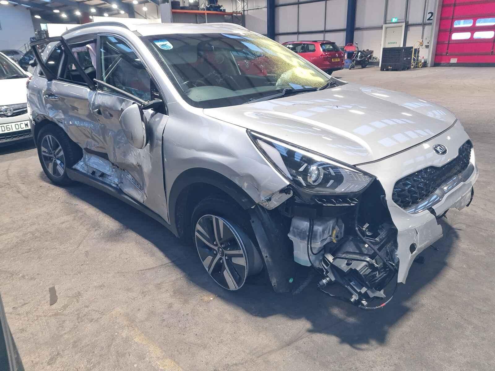 Image for a Kia Niro 2019 5 Door Estate Breaking