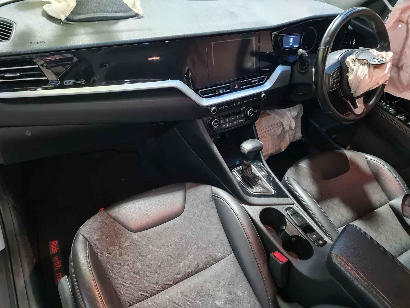 Kia Niro 2019 5 Door Estate Breaking View Auto part Kia Niro 2019 5 Door Estate Breaking