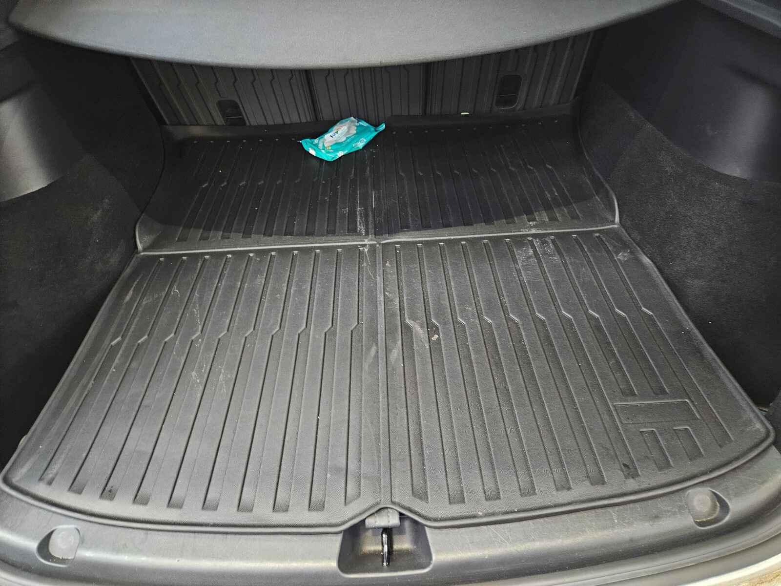 Tesla Model Y 2022 5 Door Mpv Breaking View Auto part Tesla Model Y 2022 5 Door Mpv Breaking