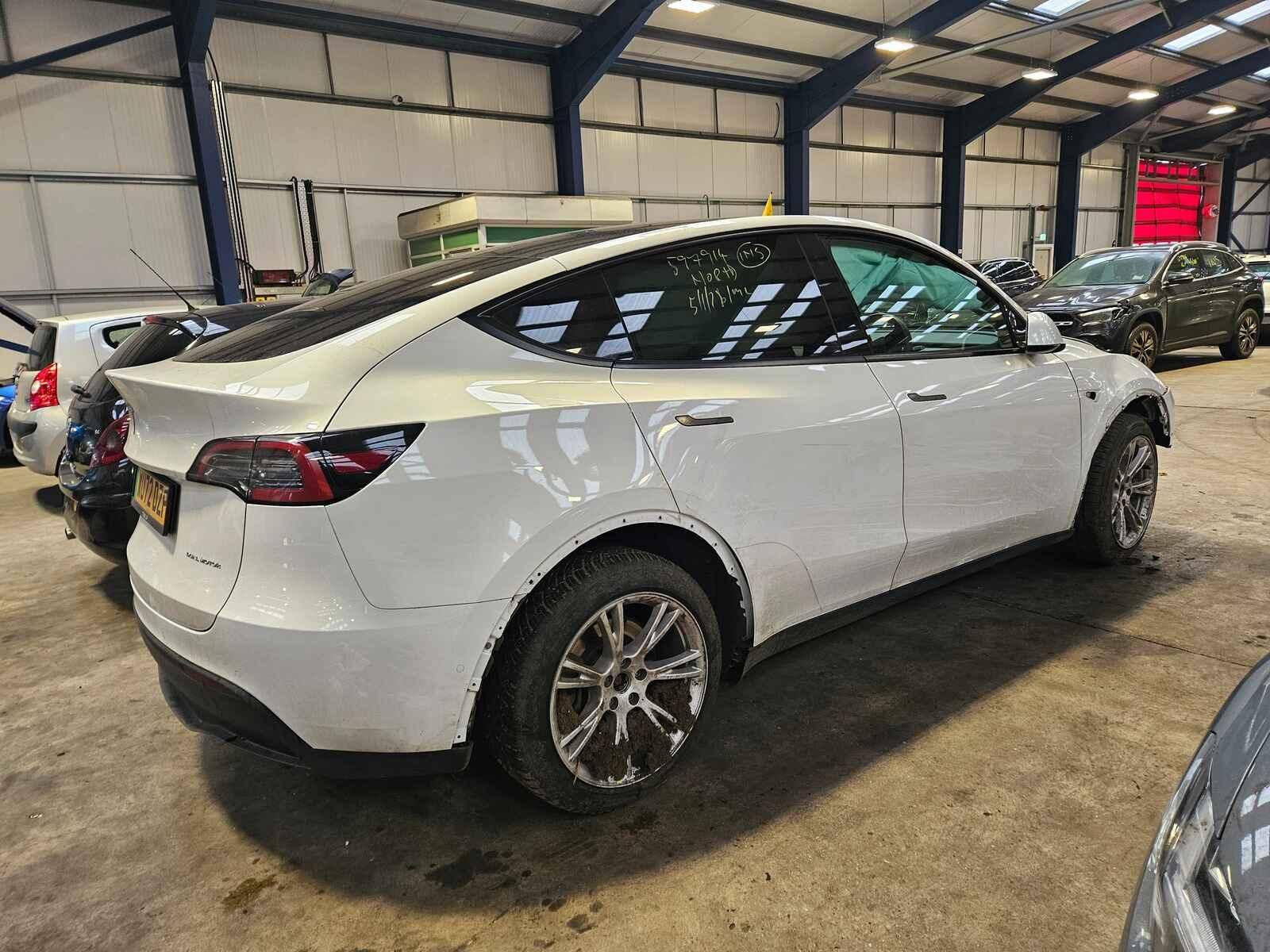 Tesla Model Y 2022 5 Door Mpv Breaking View Auto part Tesla Model Y 2022 5 Door Mpv Breaking