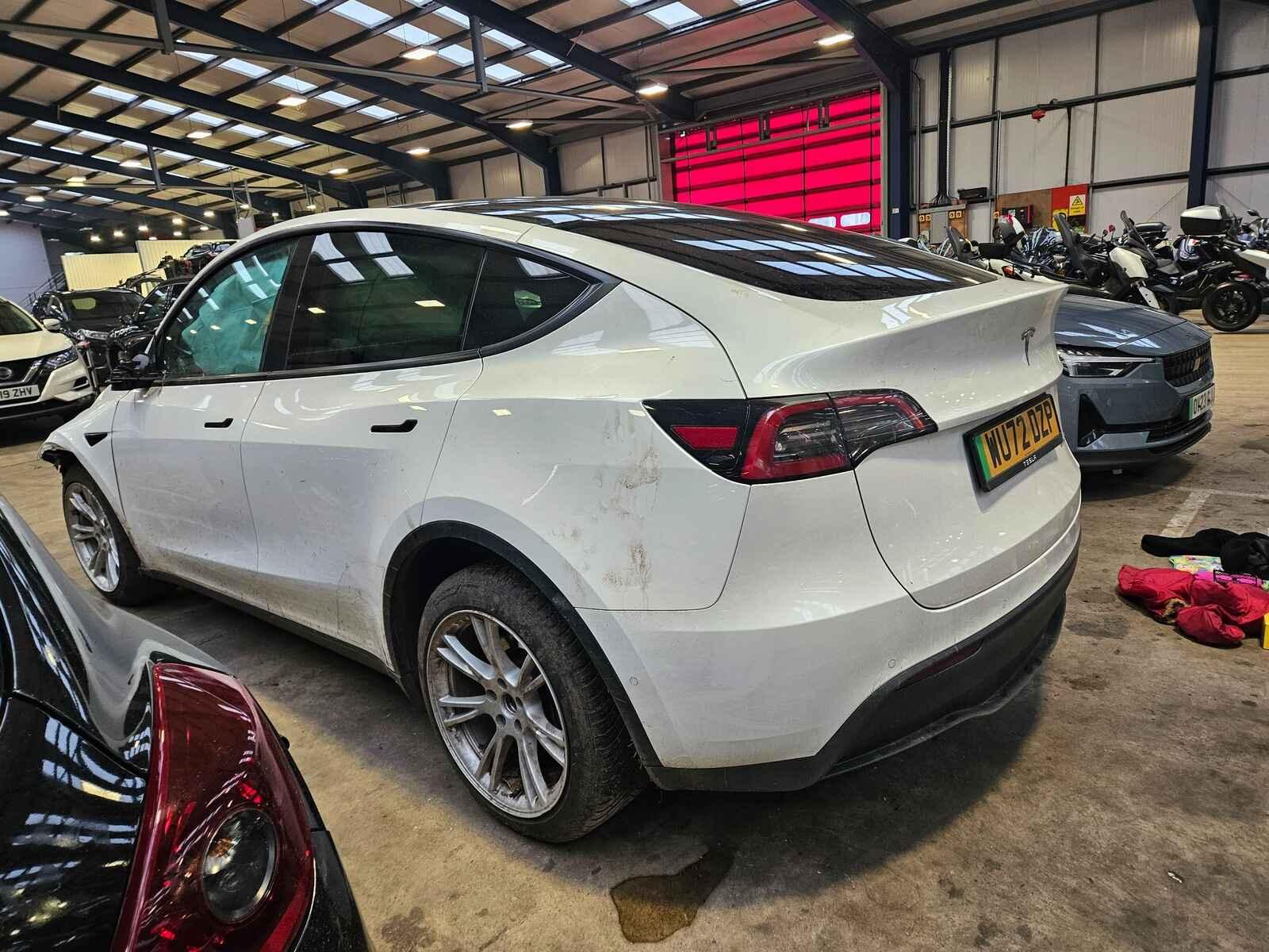 Tesla Model Y 2022 5 Door Mpv Breaking View Auto part Tesla Model Y 2022 5 Door Mpv Breaking