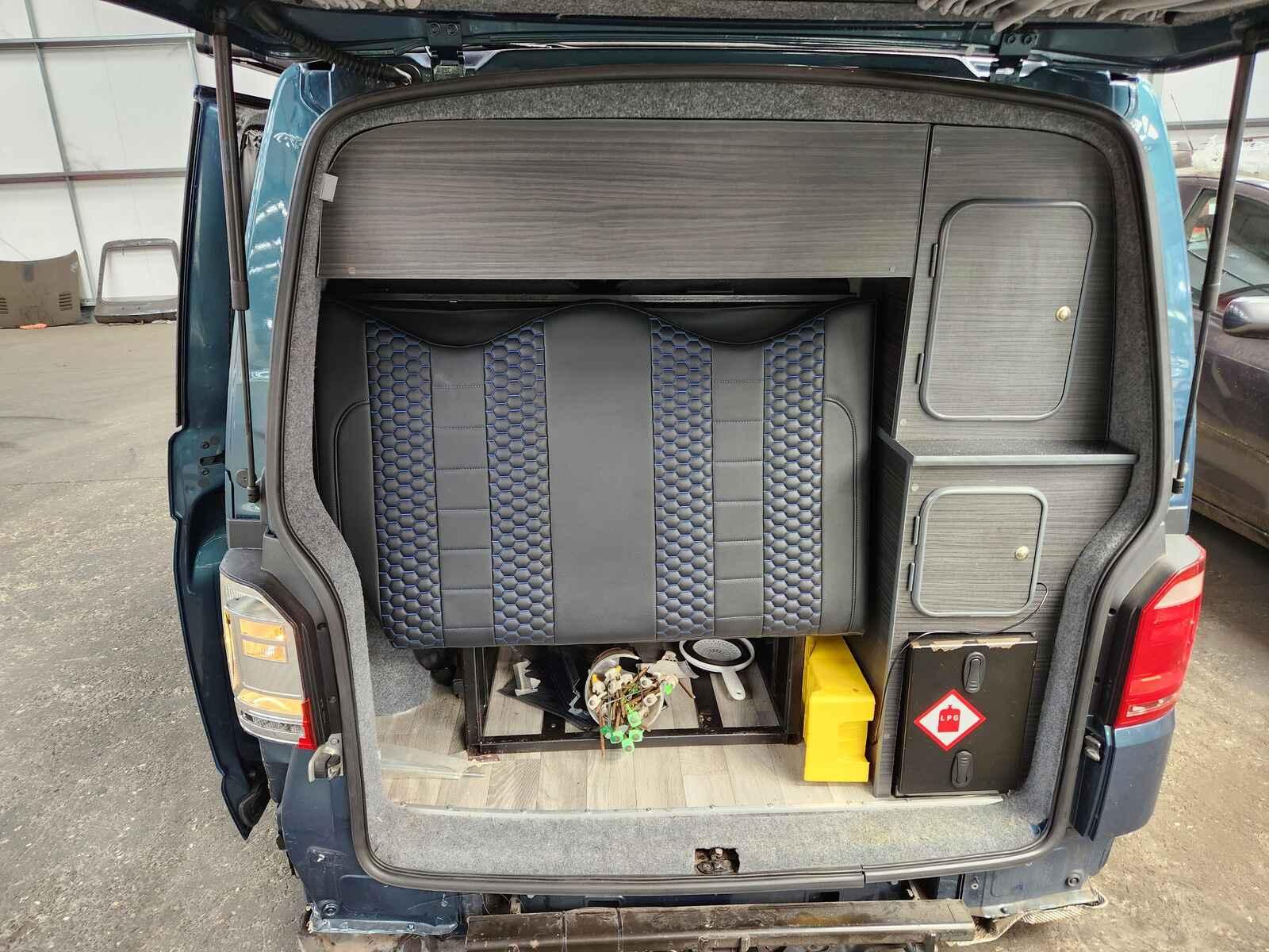Volkswagen Transporter 2019 Unknown Van Breaking View Auto part Volkswagen Transporter 2019 Unknown Van Breaking