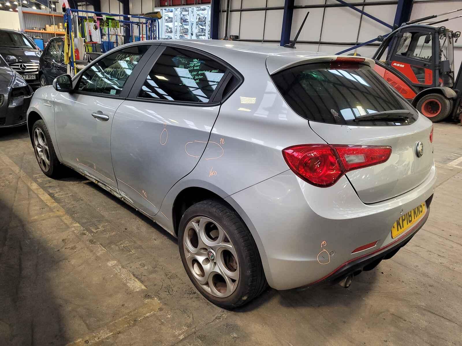 Alfa Romeo Giulietta 2018 5 Door Hatchback Breaking View Auto part Alfa Romeo Giulietta 2018 5 Door Hatchback Breaking