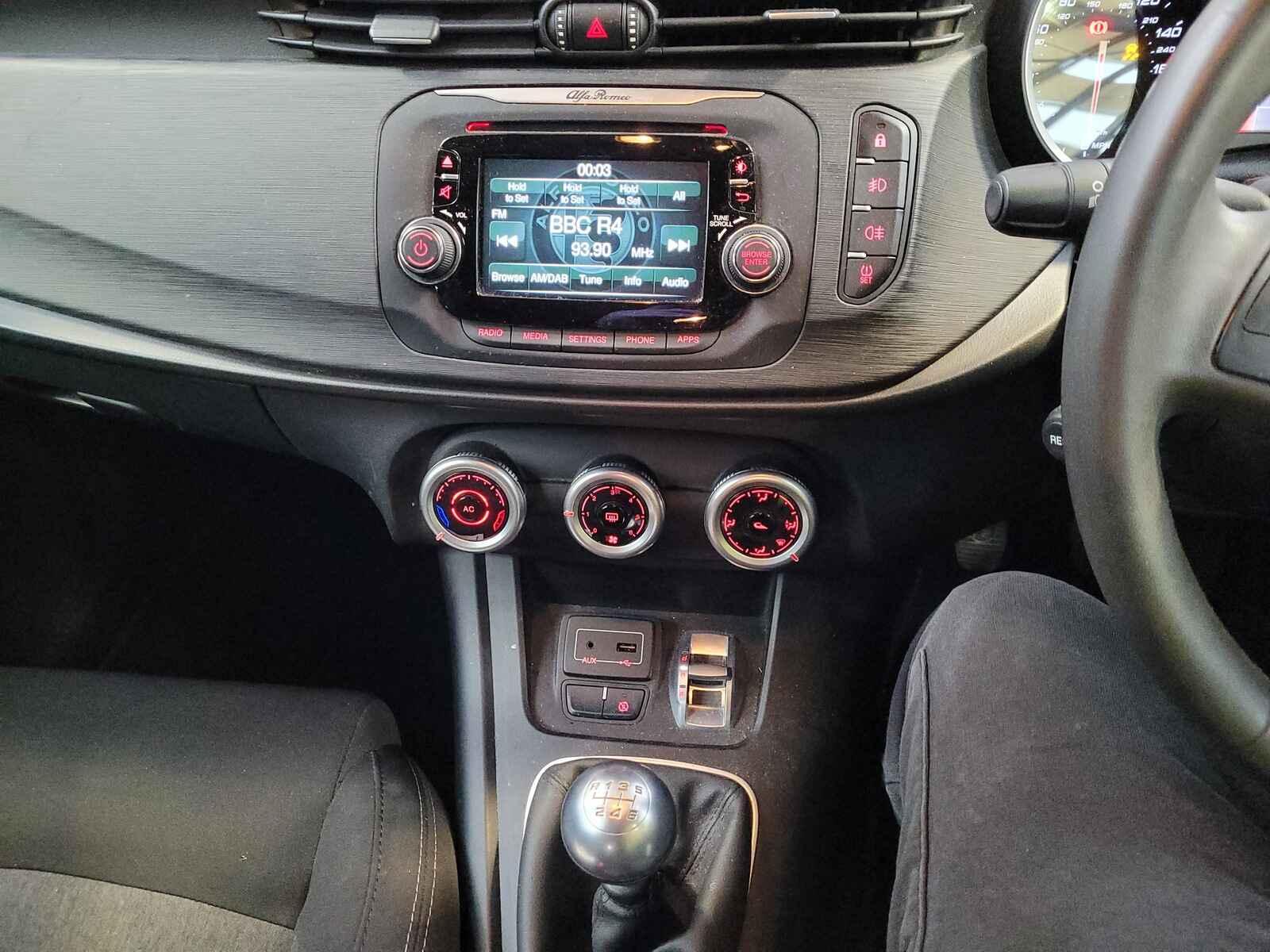 Alfa Romeo Giulietta 2018 5 Door Hatchback Breaking View Auto part Alfa Romeo Giulietta 2018 5 Door Hatchback Breaking