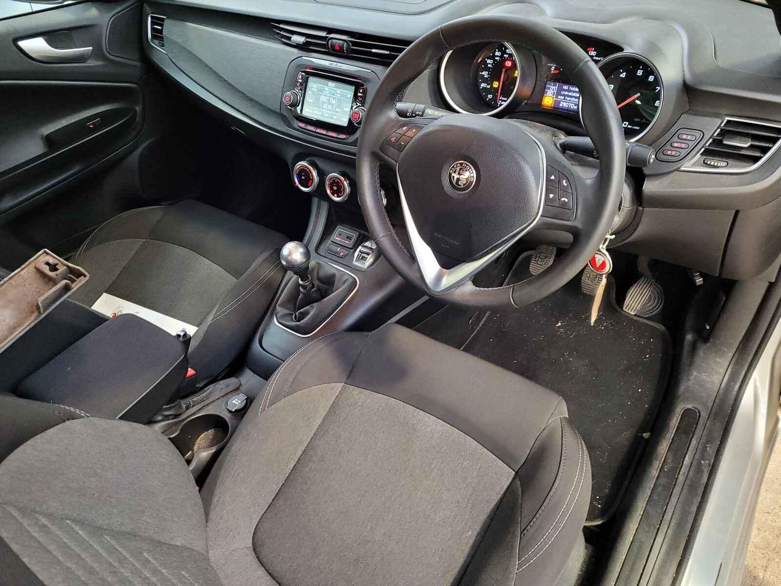 Alfa Romeo Giulietta 2018 5 Door Hatchback Breaking View Auto part Alfa Romeo Giulietta 2018 5 Door Hatchback Breaking
