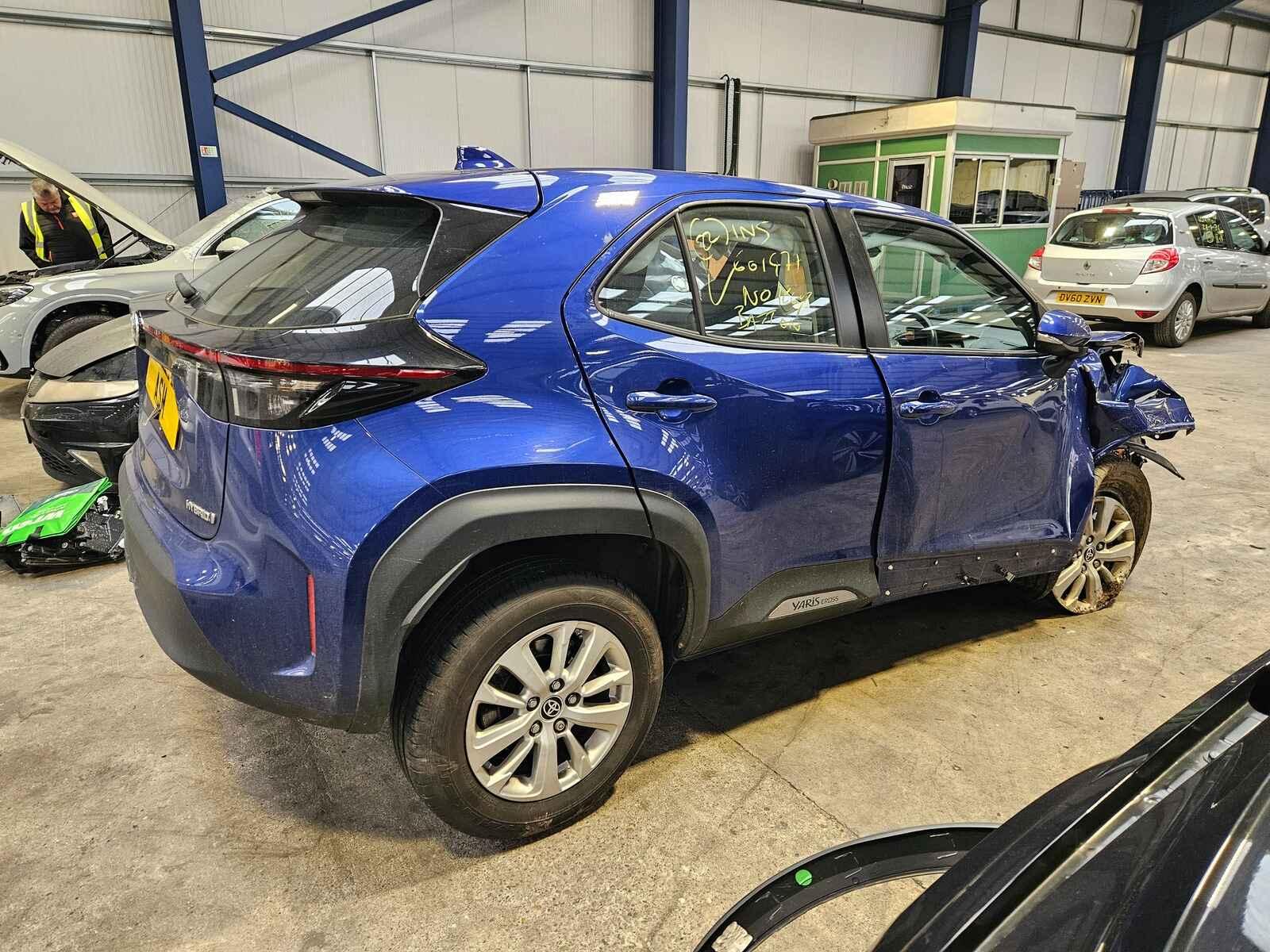 Toyota Yaris Cross 2022 5 Door Hatchback Breaking View Auto part Toyota Yaris Cross 2022 5 Door Hatchback Breaking