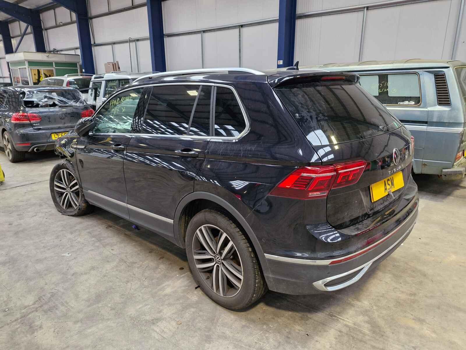 Volkswagen Tiguan 2021 5 Door Estate Breaking View Auto part Volkswagen Tiguan 2021 5 Door Estate Breaking