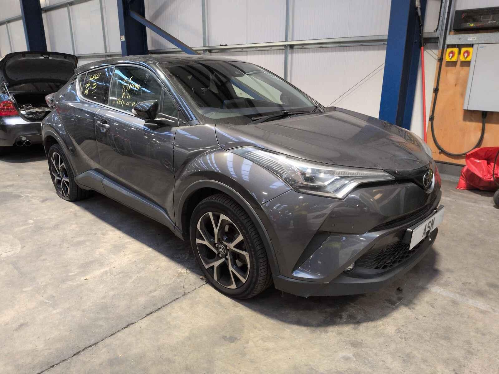 Image for a Toyota C-hr 2017 5 Door Hatchback Breaking