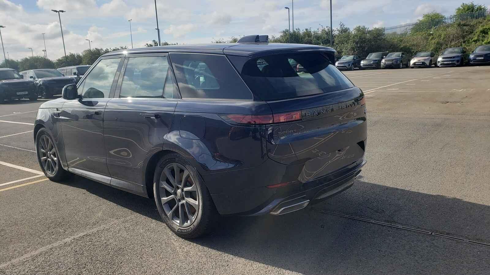 Land Rover Range Rover Sport 2024 Unknown Estate Breaking View Auto part Land Rover Range Rover Sport 2024 Unknown Estate Breaking