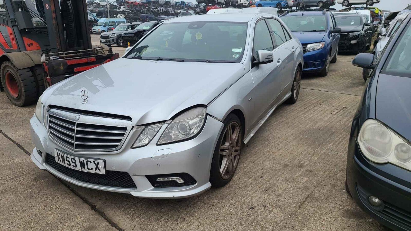 Mercedes E Class 2010 4 Door Saloon Breaking View Auto part Mercedes E Class 2010 4 Door Saloon Breaking