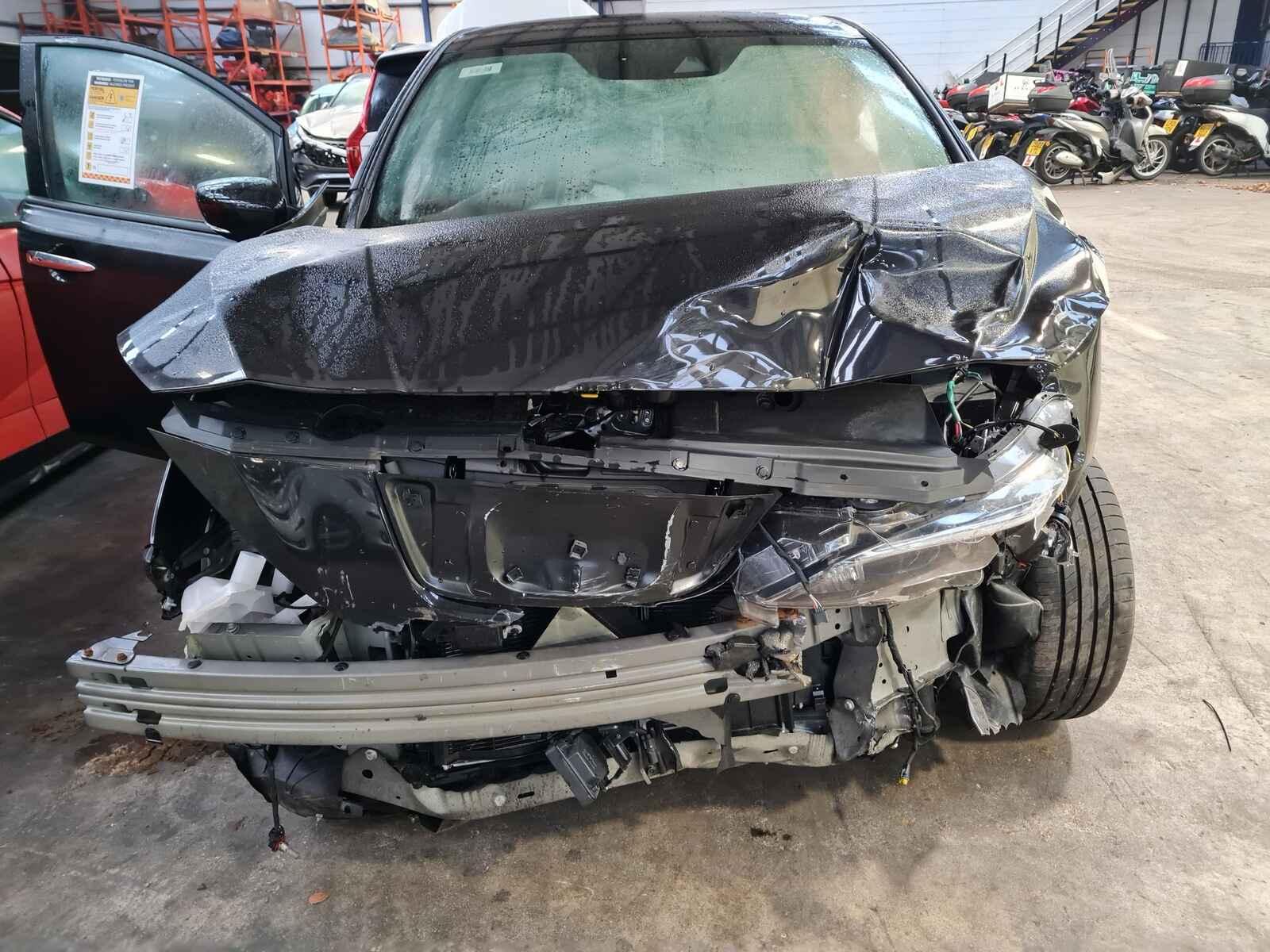 Nissan Leaf 2024 5 Door Hatchback Breaking View Auto part Nissan Leaf 2024 5 Door Hatchback Breaking