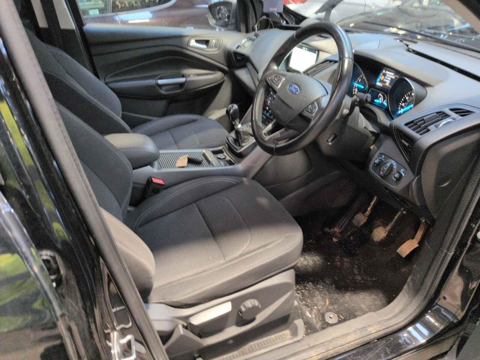 Ford Kuga 2017 5 Door Hatchback Breaking View Auto part Ford Kuga 2017 5 Door Hatchback Breaking
