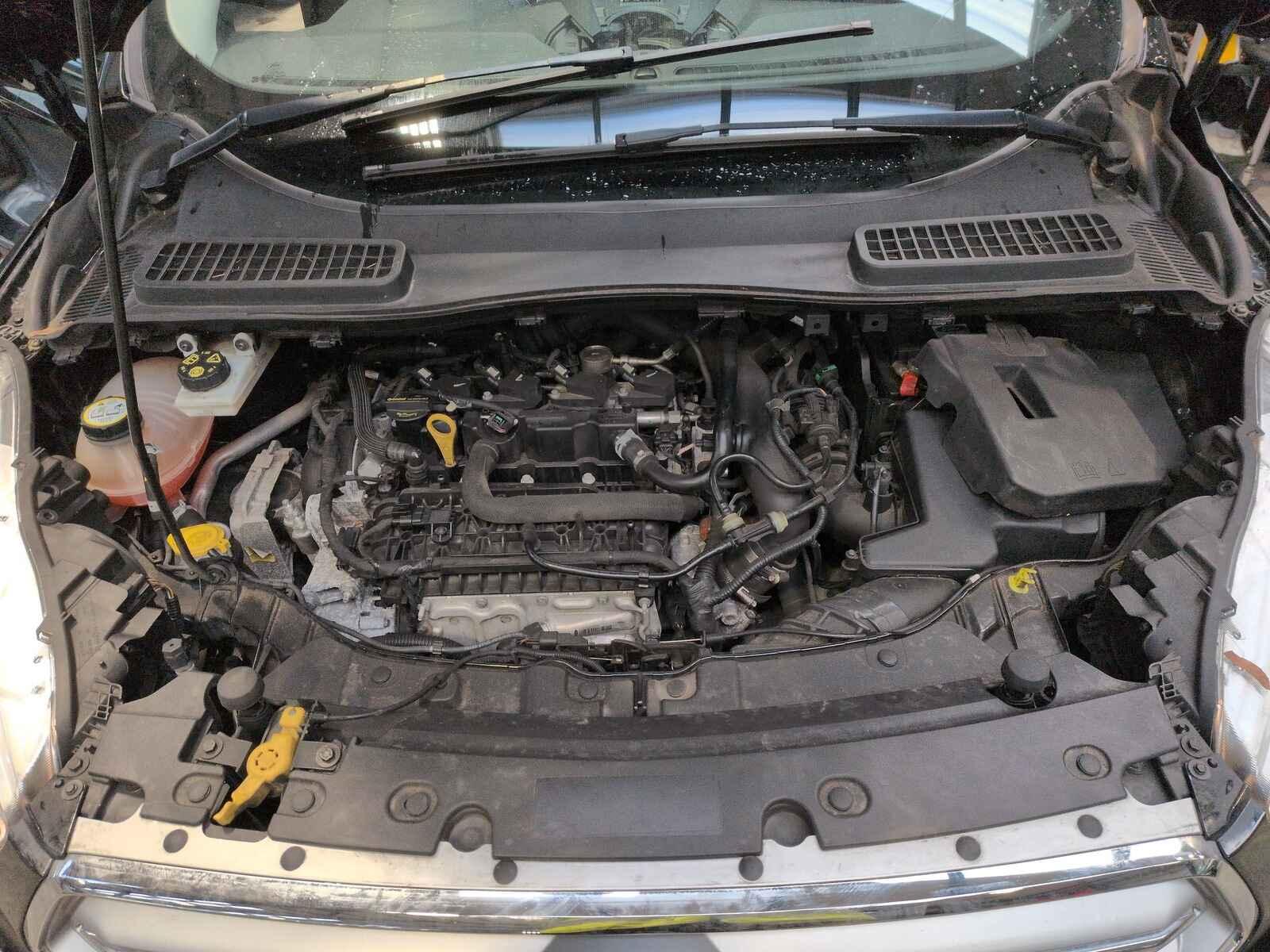 Ford Kuga 2017 5 Door Hatchback Breaking View Auto part Ford Kuga 2017 5 Door Hatchback Breaking