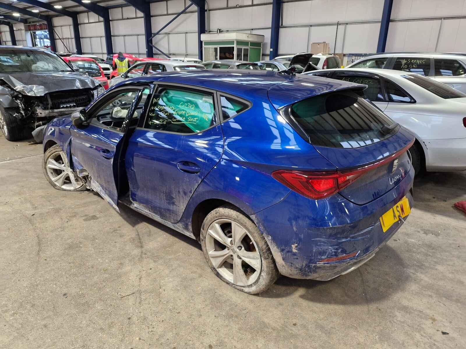 View Auto part Seat Leon 2021 5 Door Hatchback Breaking