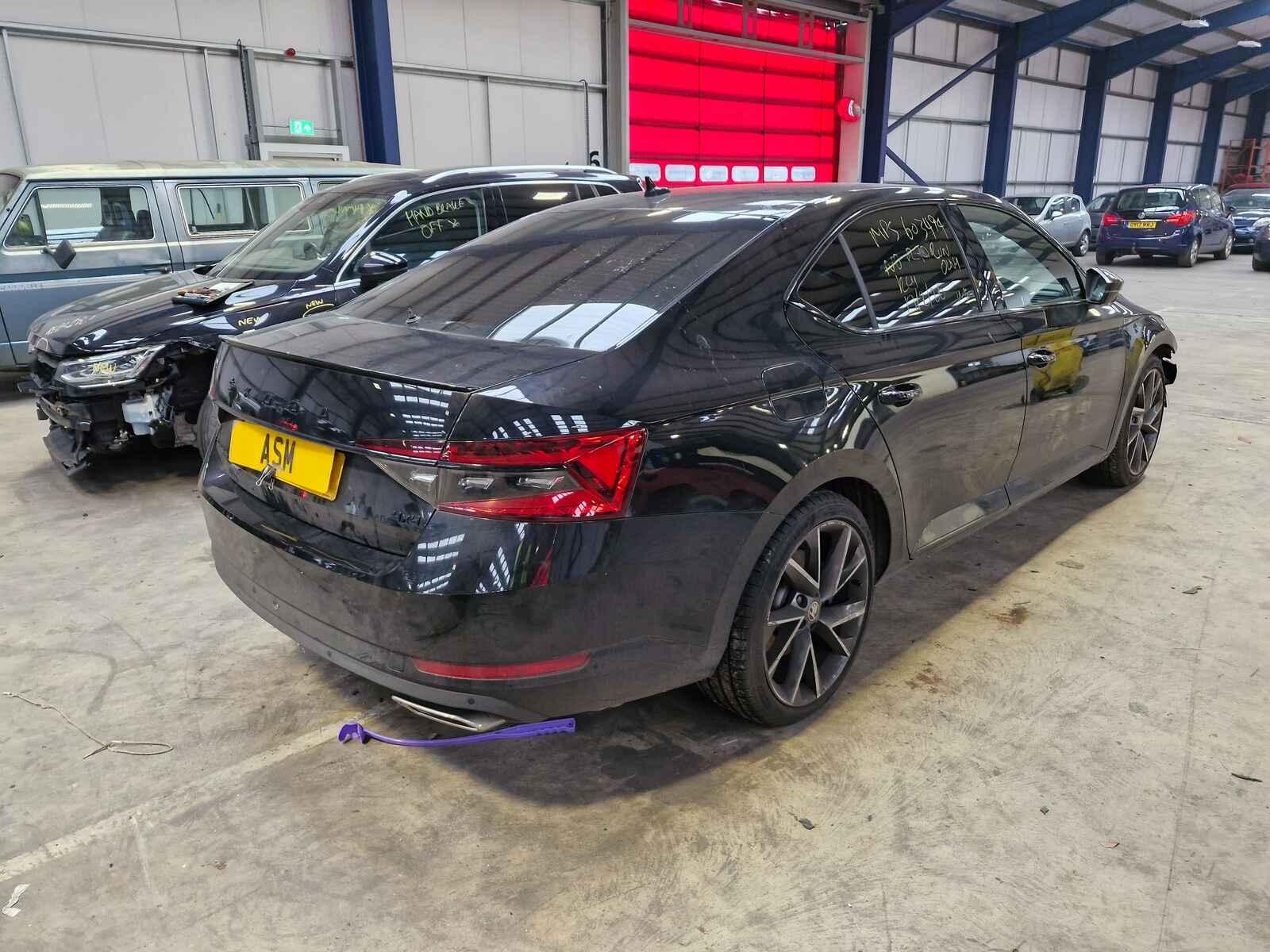 Skoda Superb 2024 5 Door Hatchback Breaking View Auto part Skoda Superb 2024 5 Door Hatchback Breaking