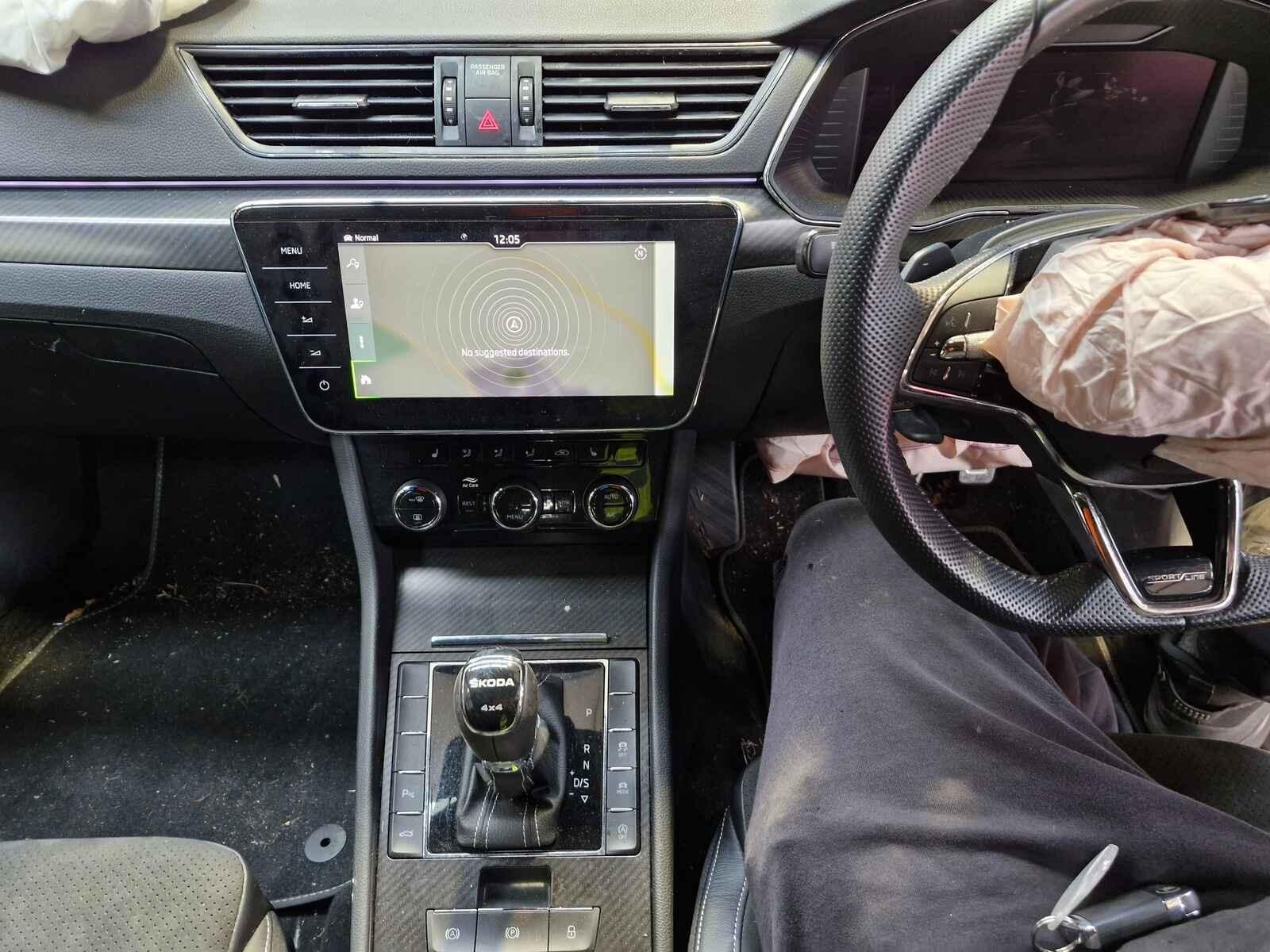 Skoda Superb 2024 5 Door Hatchback Breaking View Auto part Skoda Superb 2024 5 Door Hatchback Breaking