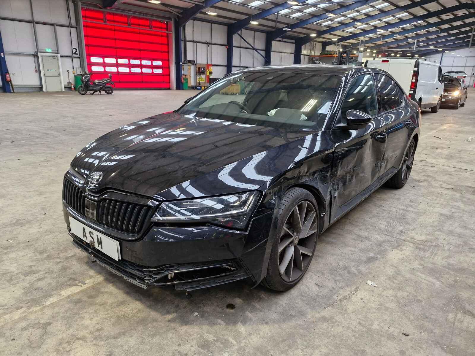 Skoda Superb 2024 5 Door Hatchback Breaking View Auto part Skoda Superb 2024 5 Door Hatchback Breaking
