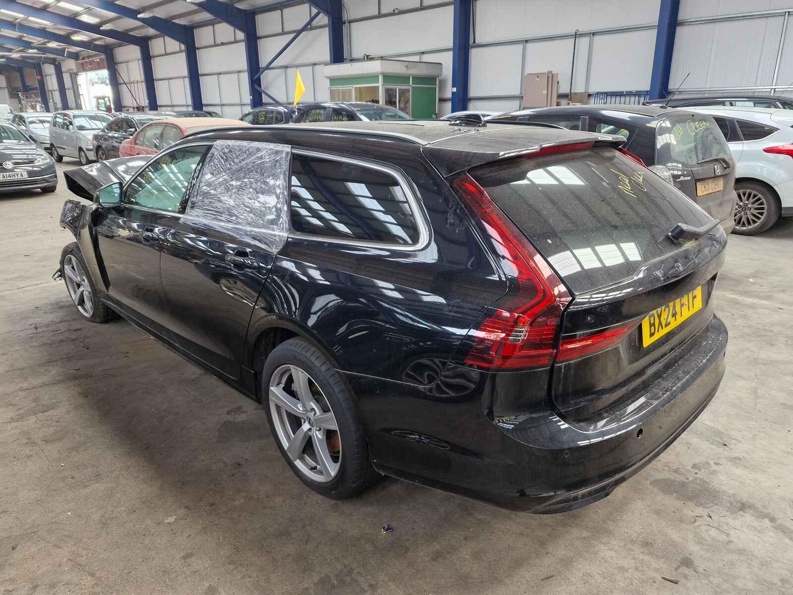 Volvo V90 2024 5 Door Estate Breaking View Auto part Volvo V90 2024 5 Door Estate Breaking