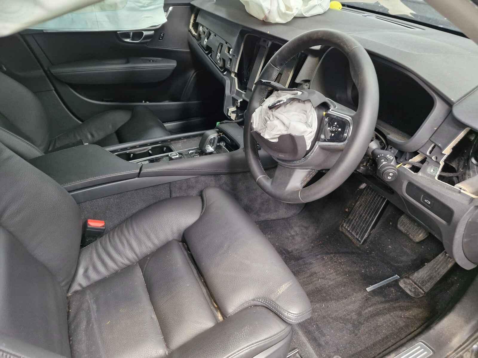 Volvo V90 2024 5 Door Estate Breaking View Auto part Volvo V90 2024 5 Door Estate Breaking