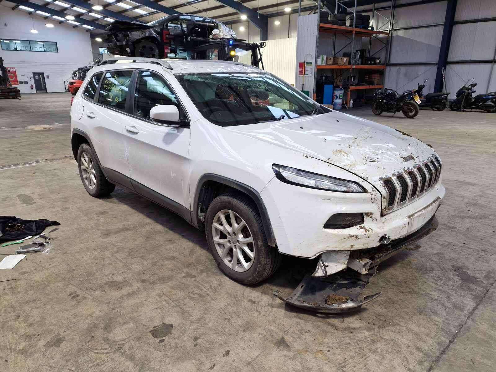 Image for a Jeep Cherokee 2016 5 Door Estate Breaking