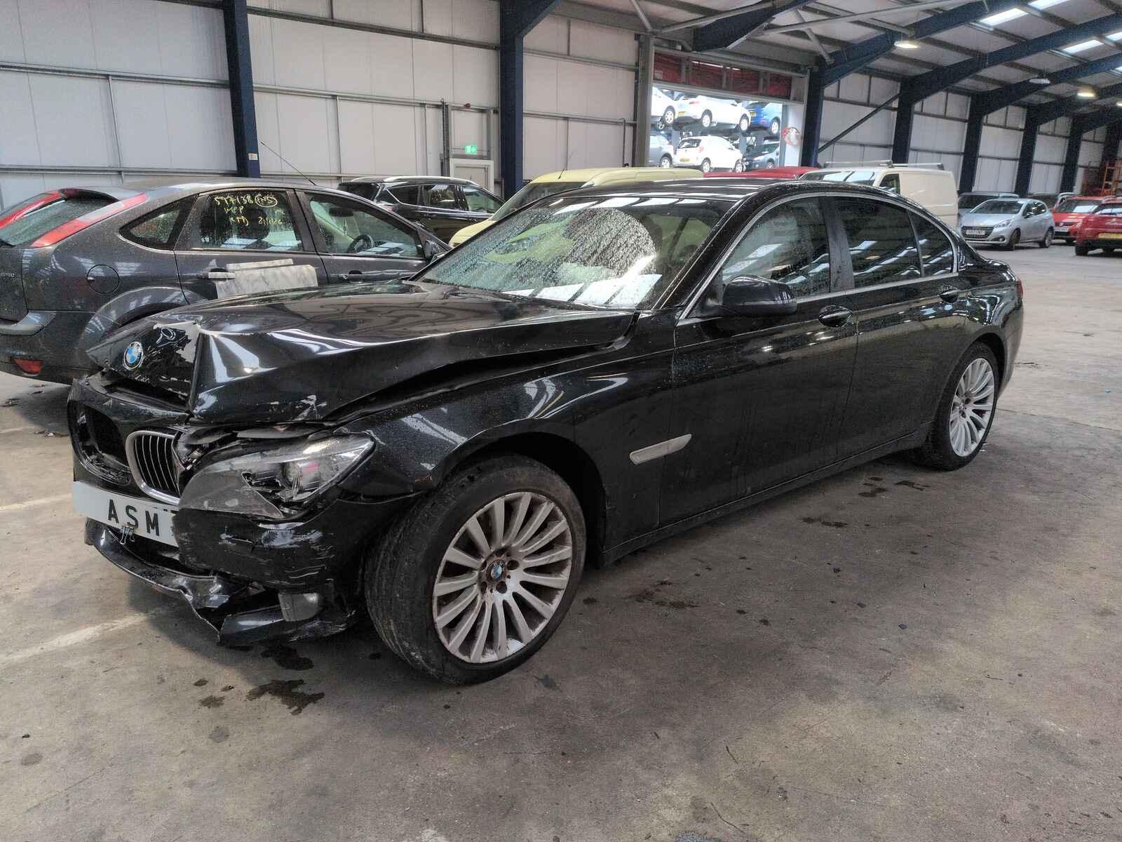 View Auto part Bmw 7 Series 2013 4 Door Saloon Breaking