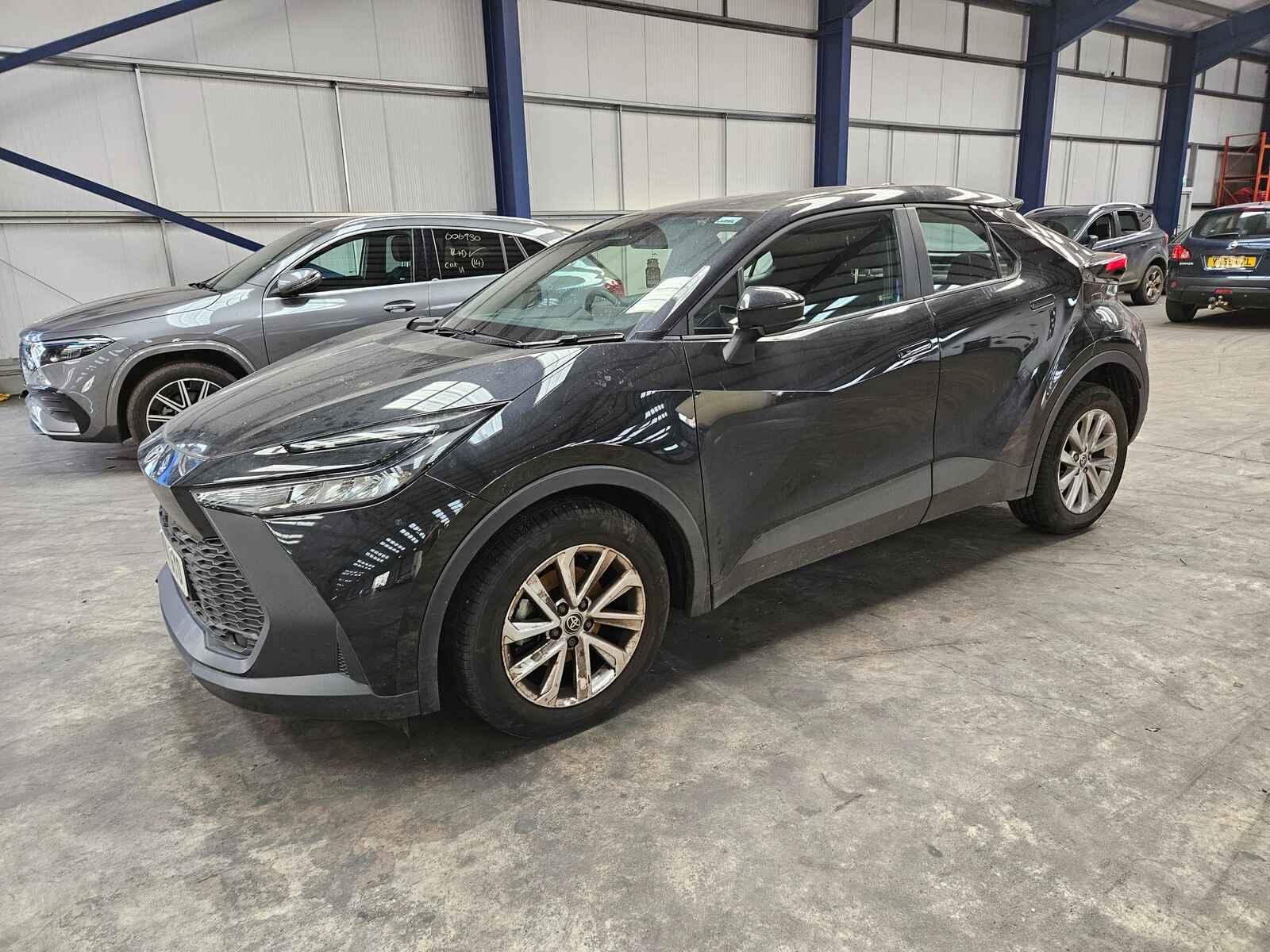 Toyota C-hr 2024 5 Door Hatchback Breaking View Auto part Toyota C-hr 2024 5 Door Hatchback Breaking