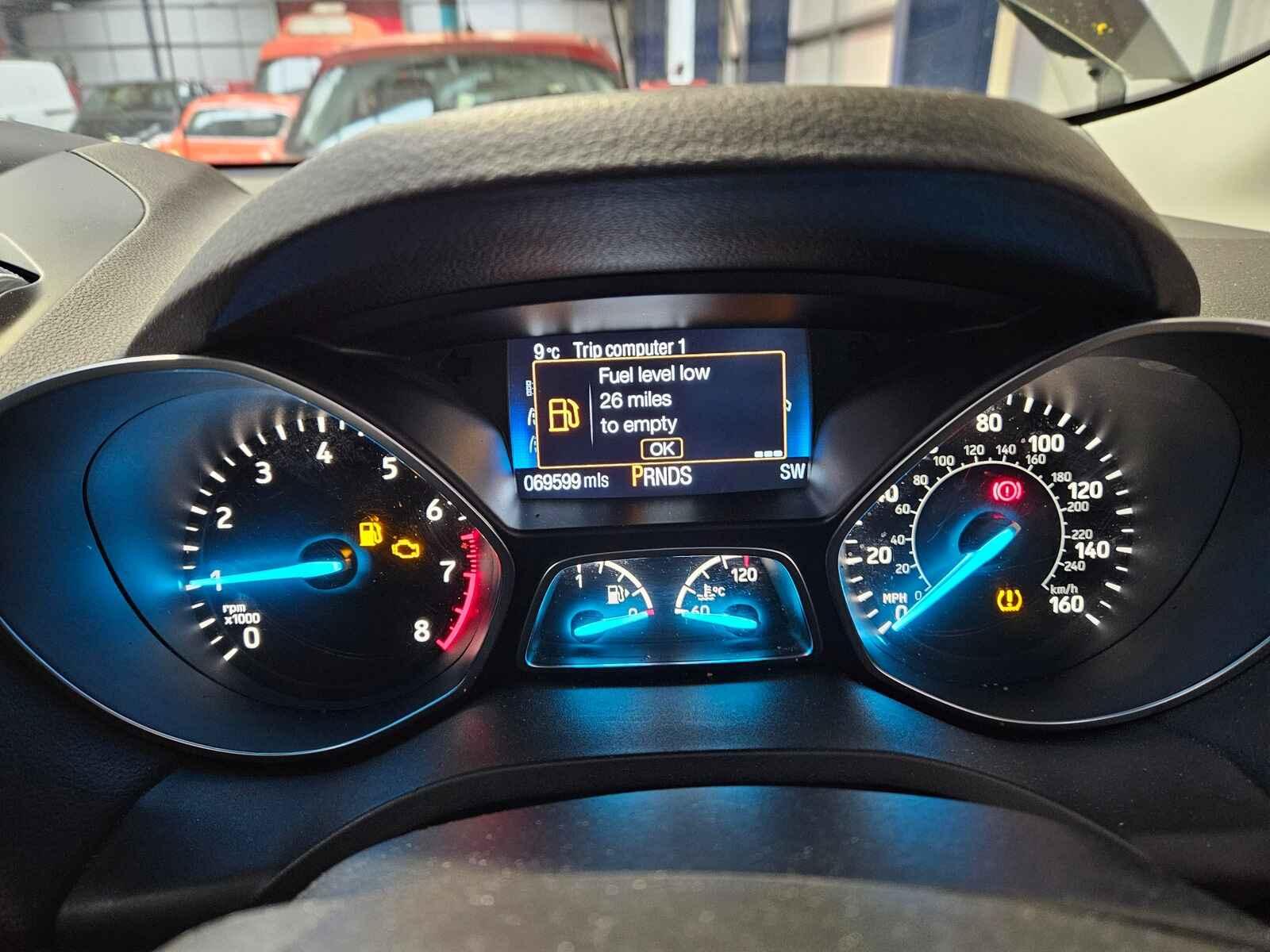 Ford Kuga 2017 5 Door Hatchback Breaking View Auto part Ford Kuga 2017 5 Door Hatchback Breaking