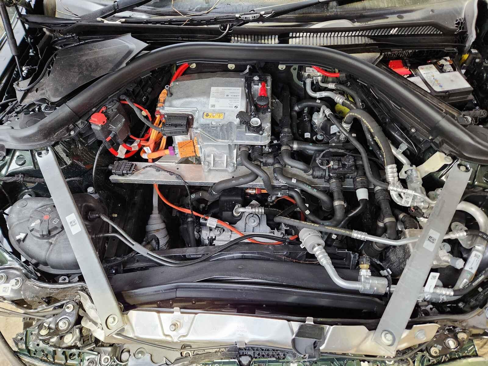 Bmw I4 2024 4 Door Coupe Breaking View Auto part Bmw I4 2024 4 Door Coupe Breaking