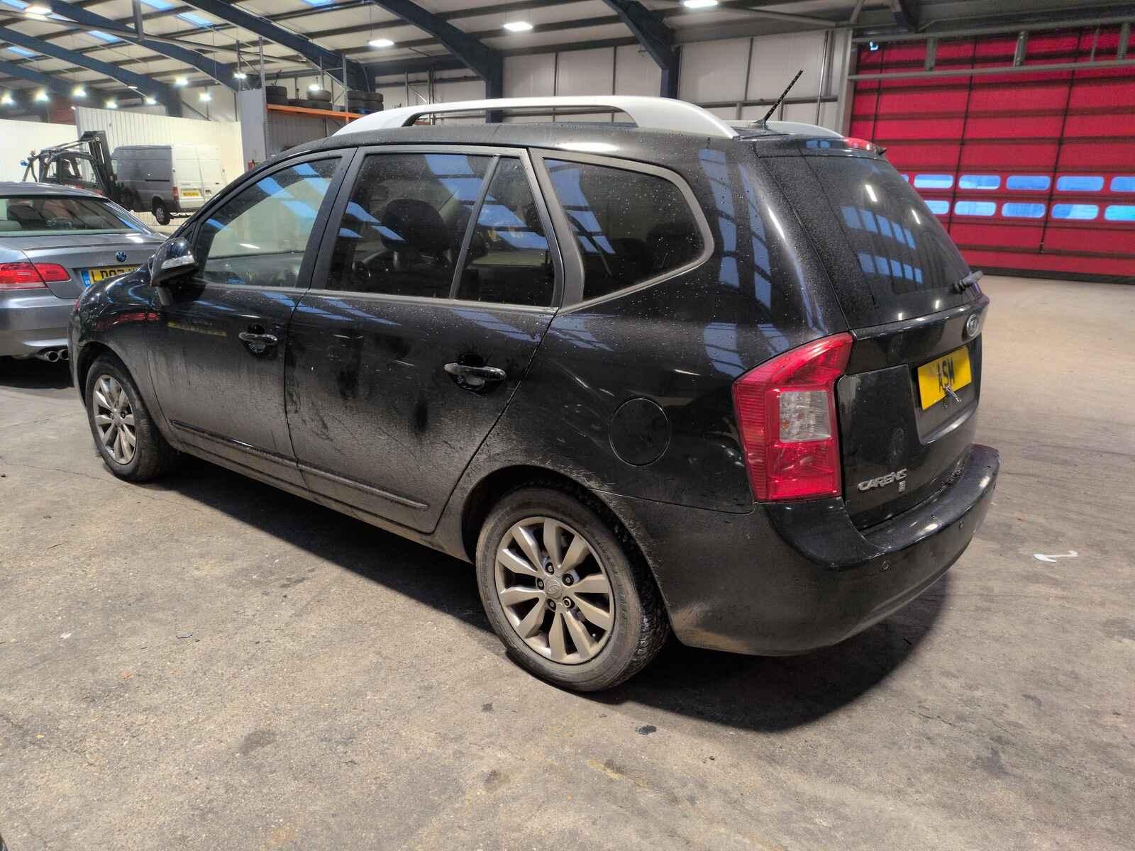 Kia Carens 2011 5 Door Mpv Breaking View Auto part Kia Carens 2011 5 Door Mpv Breaking
