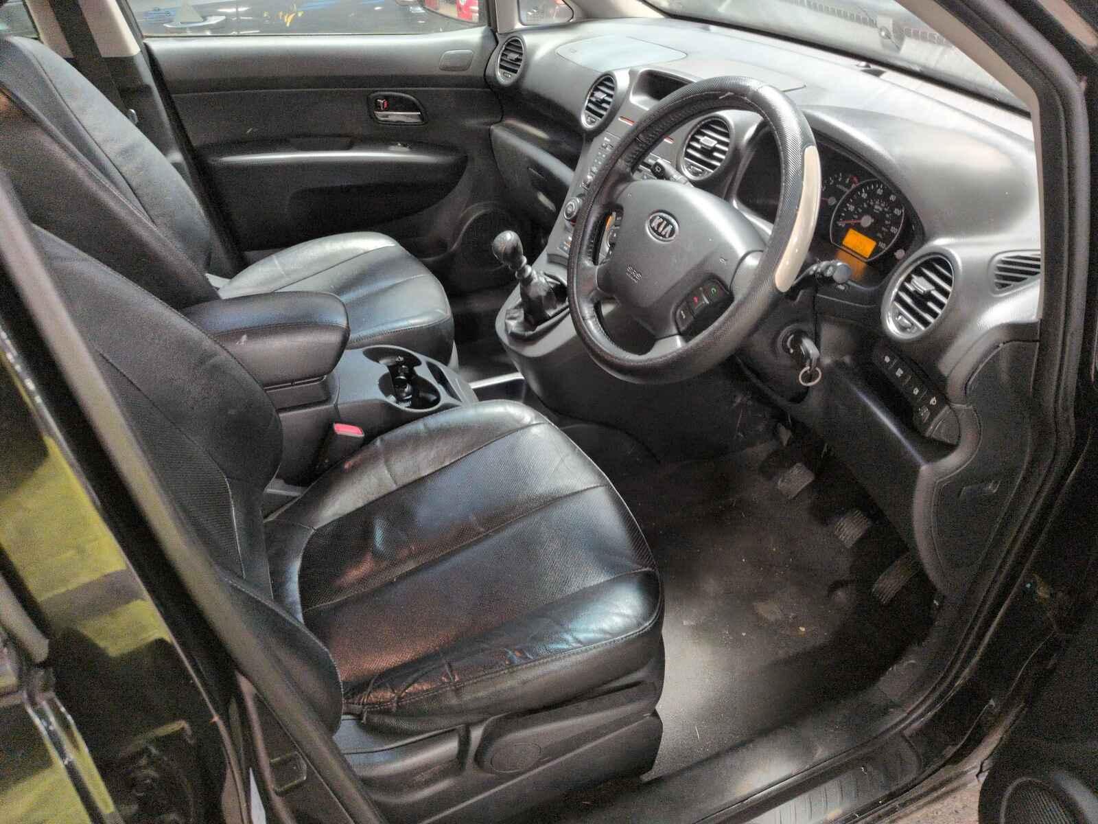 Kia Carens 2011 5 Door Mpv Breaking View Auto part Kia Carens 2011 5 Door Mpv Breaking