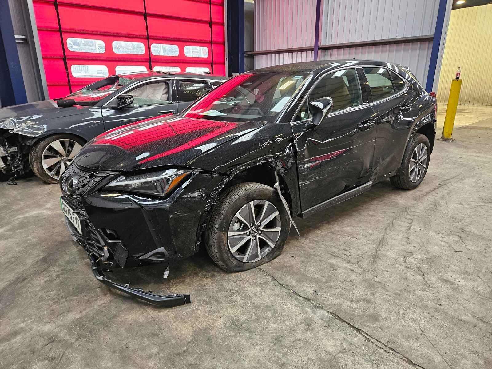 Lexus Ux 2025 5 Door Estate Breaking View Auto part Lexus Ux 2025 5 Door Estate Breaking