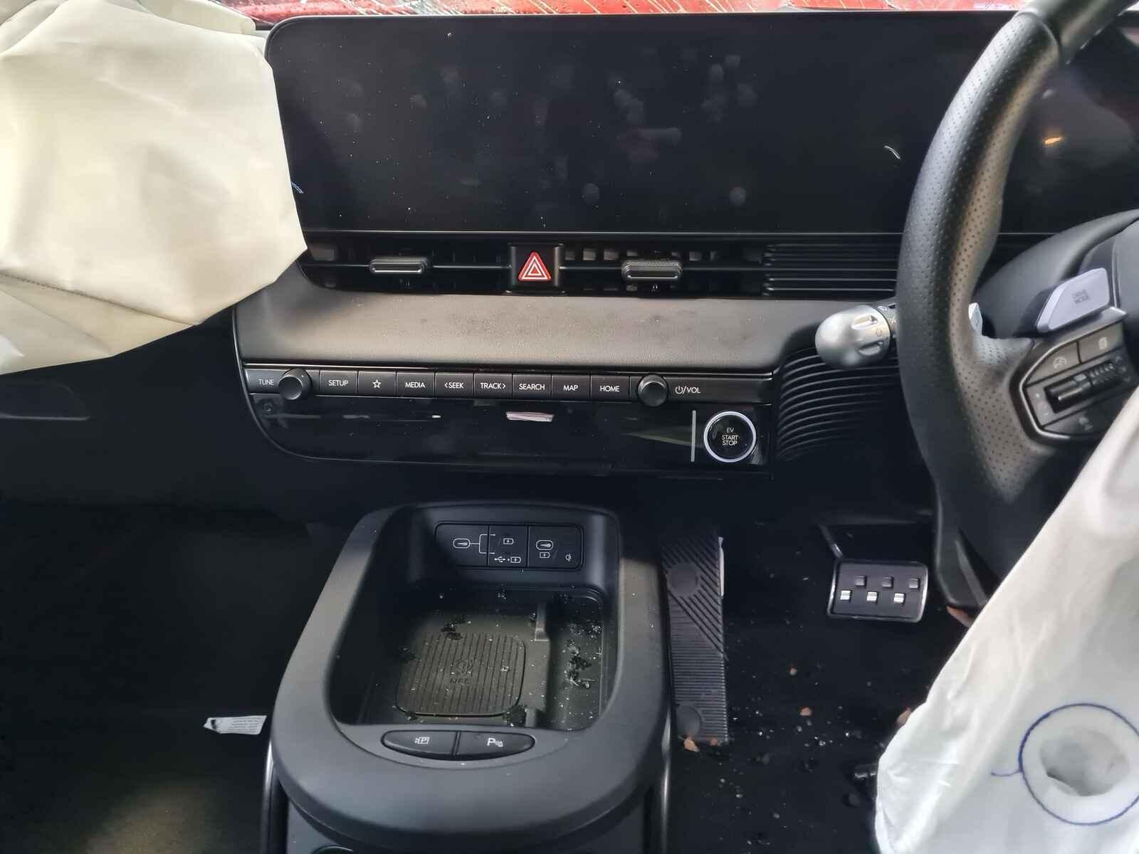 Hyundai Ioniq 5 2025 5 Door Estate Breaking View Auto part Hyundai Ioniq 5 2025 5 Door Estate Breaking