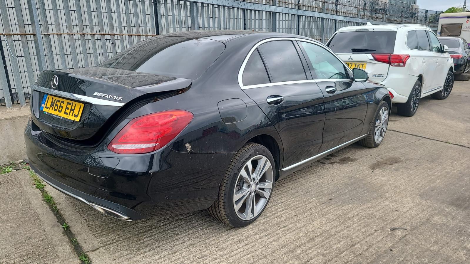 Mercedes C Class 2016 4 Door Saloon Breaking View Auto part Mercedes C Class 2016 4 Door Saloon Breaking