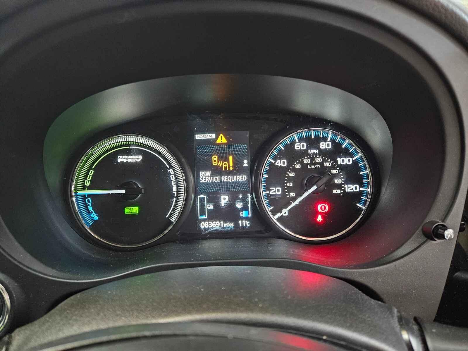 Mitsubishi Outlander 2017 5 Door Estate Breaking View Auto part Mitsubishi Outlander 2017 5 Door Estate Breaking