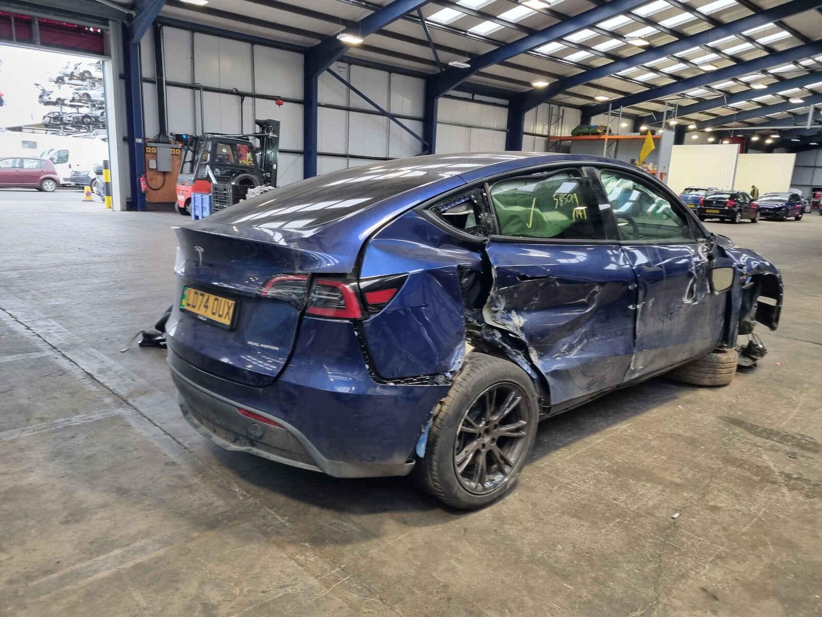 Tesla Model Y 2024 5 Door Mpv Breaking View Auto part Tesla Model Y 2024 5 Door Mpv Breaking