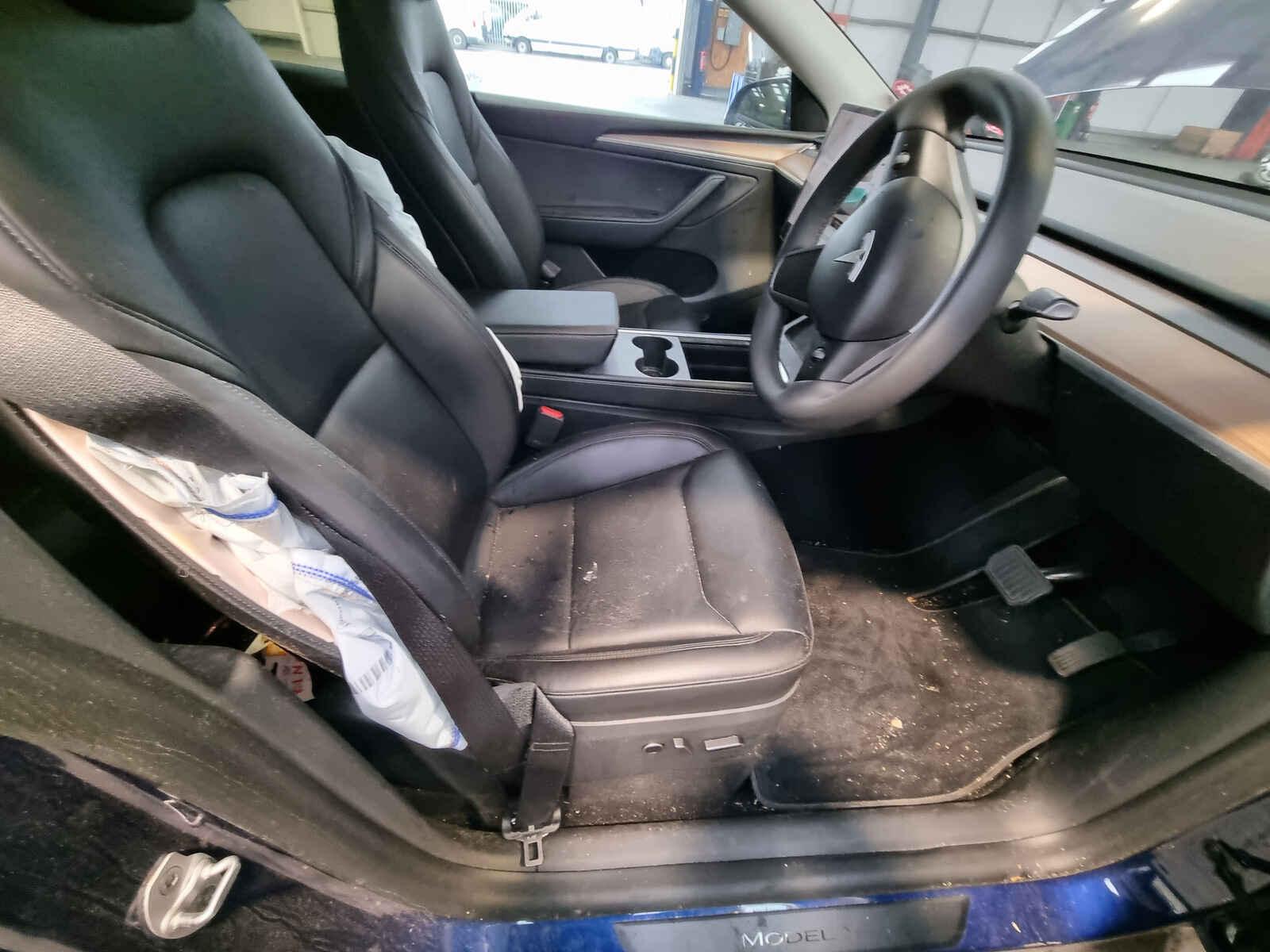 Tesla Model Y 2024 5 Door Mpv Breaking View Auto part Tesla Model Y 2024 5 Door Mpv Breaking