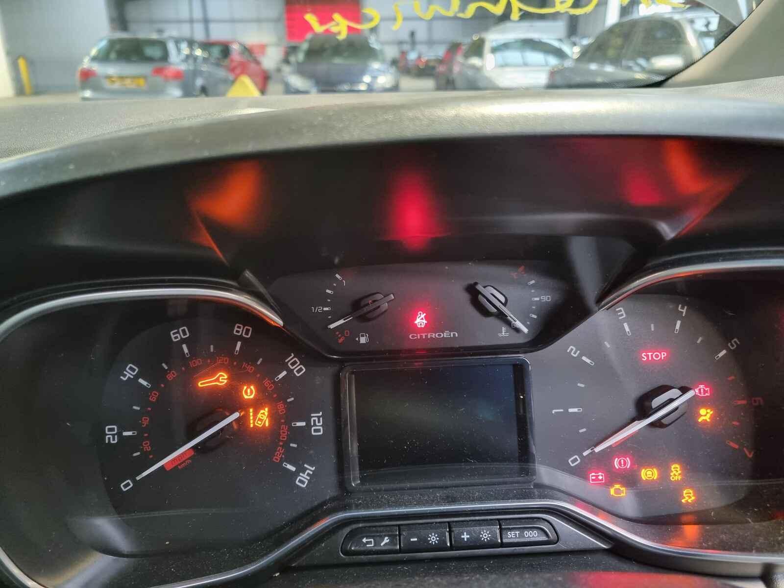 Citroen C3 Aircross 2021 5 Door Mpv Breaking View Auto part Citroen C3 Aircross 2021 5 Door Mpv Breaking