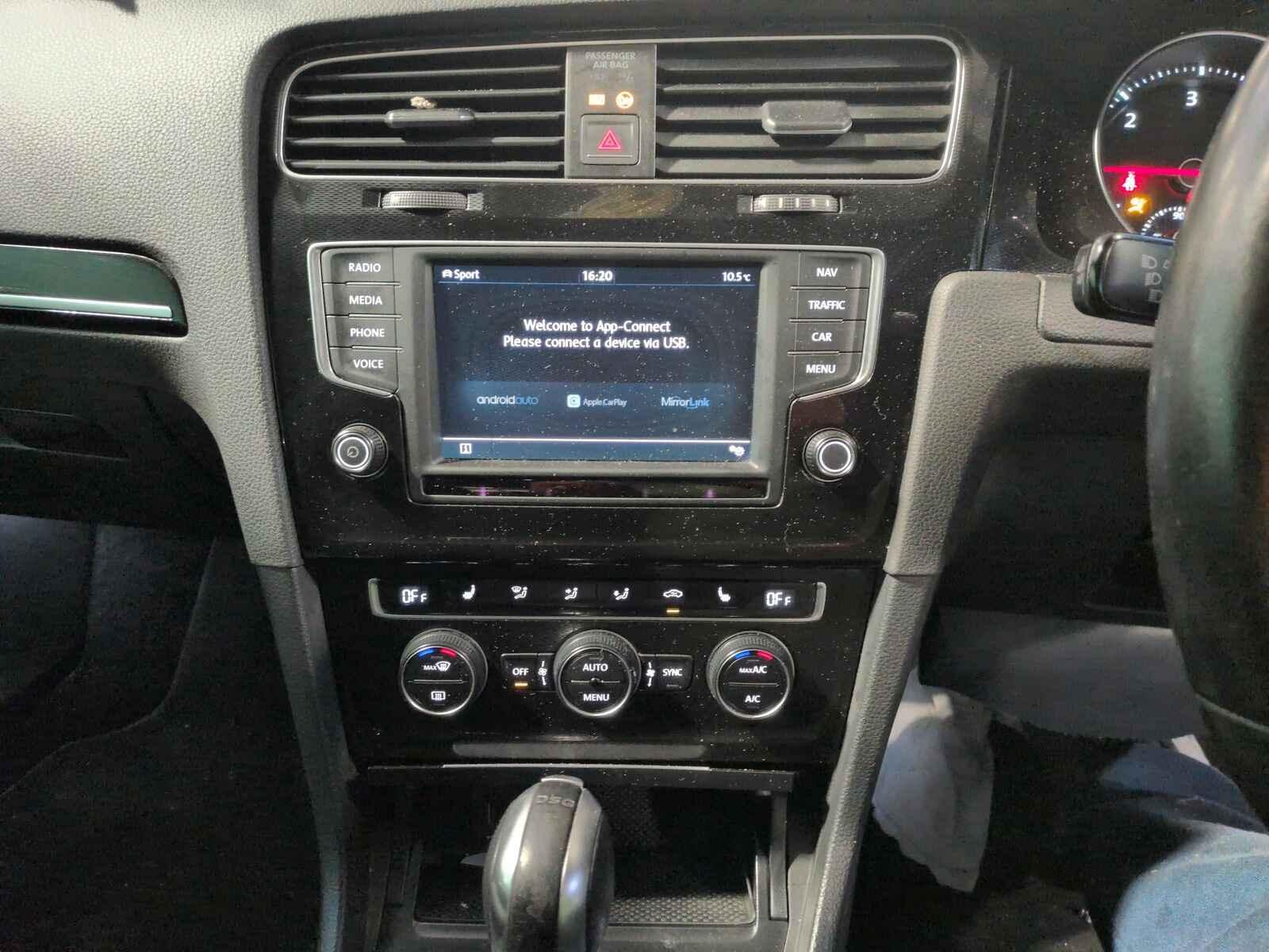 Volkswagen Golf 2017 5 Door Hatchback Breaking View Auto part Volkswagen Golf 2017 5 Door Hatchback Breaking