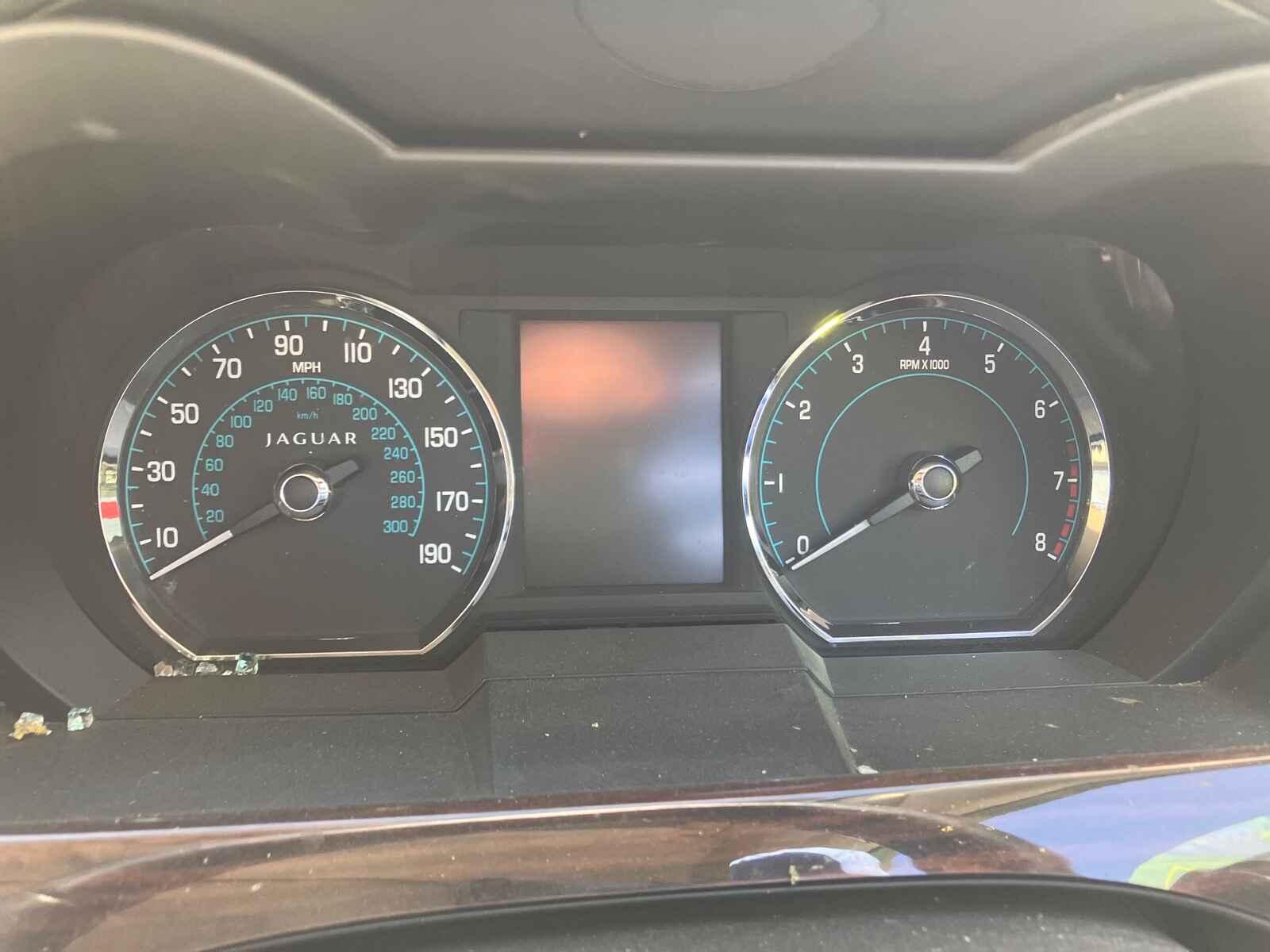 Jaguar Xk 2011 2 Door Convertible Breaking View Auto part Jaguar Xk 2011 2 Door Convertible Breaking