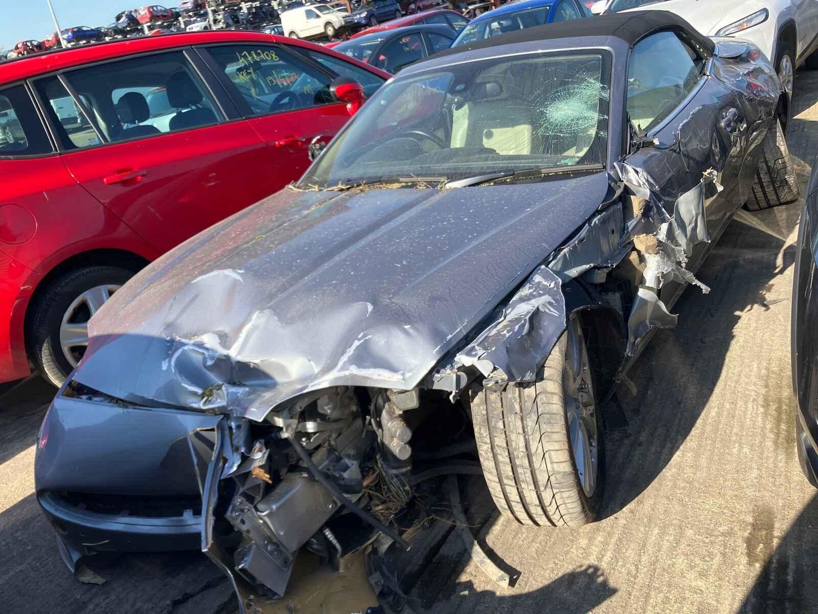 Jaguar Xk 2011 2 Door Convertible Breaking View Auto part Jaguar Xk 2011 2 Door Convertible Breaking