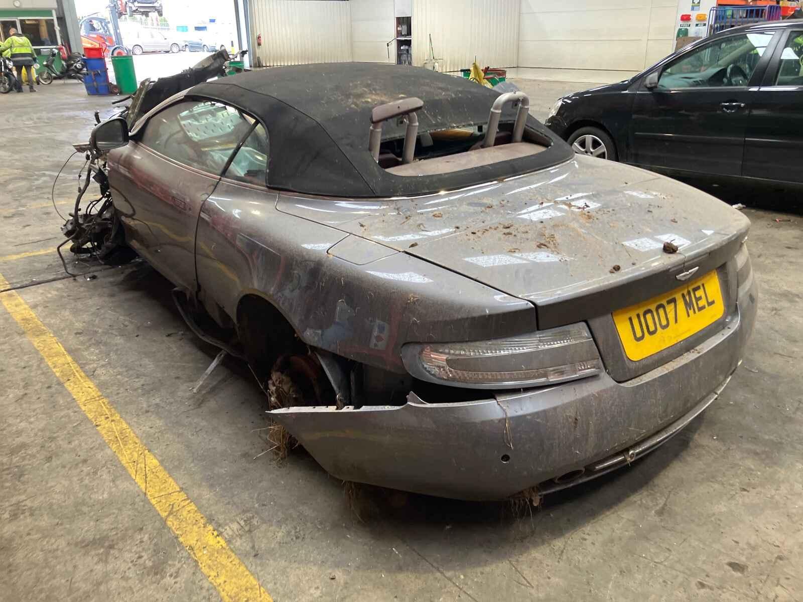 Aston Martin Db9 2010 2 Door Convertible Breaking View Auto part Aston Martin Db9 2010 2 Door Convertible Breaking